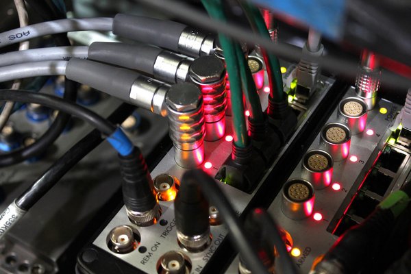 AOS High Speed Camera Switch in Action